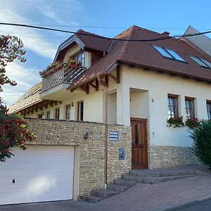 Apartment Gardonyi Apartman, Eger
